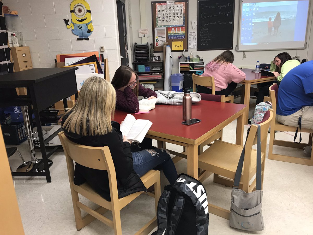 melannpero's tweet image. Love #FreeReadFriday ! #Berm226