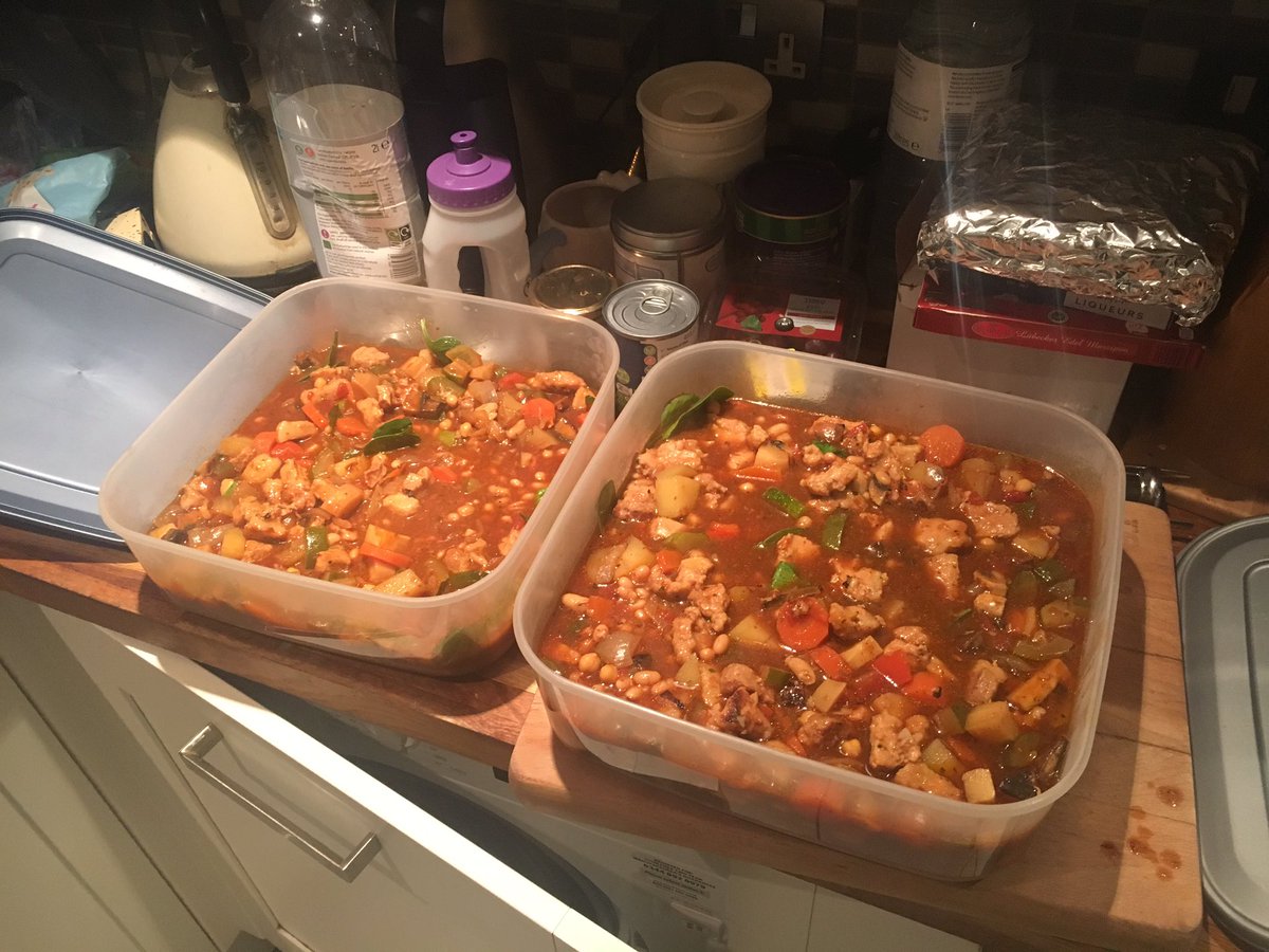 JamesEdgar25's tweet photo. It’s easy to forget how fortunate we are. Trying to teach our kids. This week I donated to CALM and The Reasons Why Foundation. Great causes! Tonight, we have made a pork casserole, banana bread and the girls are making cakes for the homeless in London

https://t.co/BdR2M9GxWq https://t.co/Yx0dYxqKtb