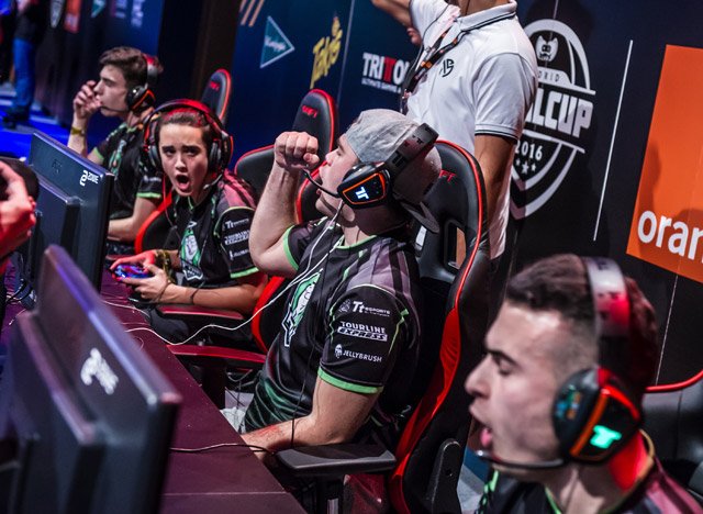 UberStrategist's tweet image. Searching for a headset that provides #esports grade audio? Look no further! @TRITTON offers sleek, high-quality gaming headsets...and they look damn good! Whether you need wired, wireless, or console-exclusive, #TRITTON has what you need! Browse online: bit.ly/2Ficz64