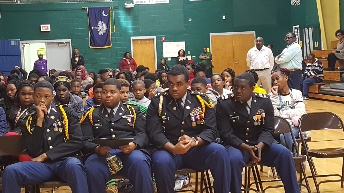 kraZpraz's tweet photo. @SMSScorpions Real Men Read 
Today was a great day! https://t.co/lUYD2RmjLU