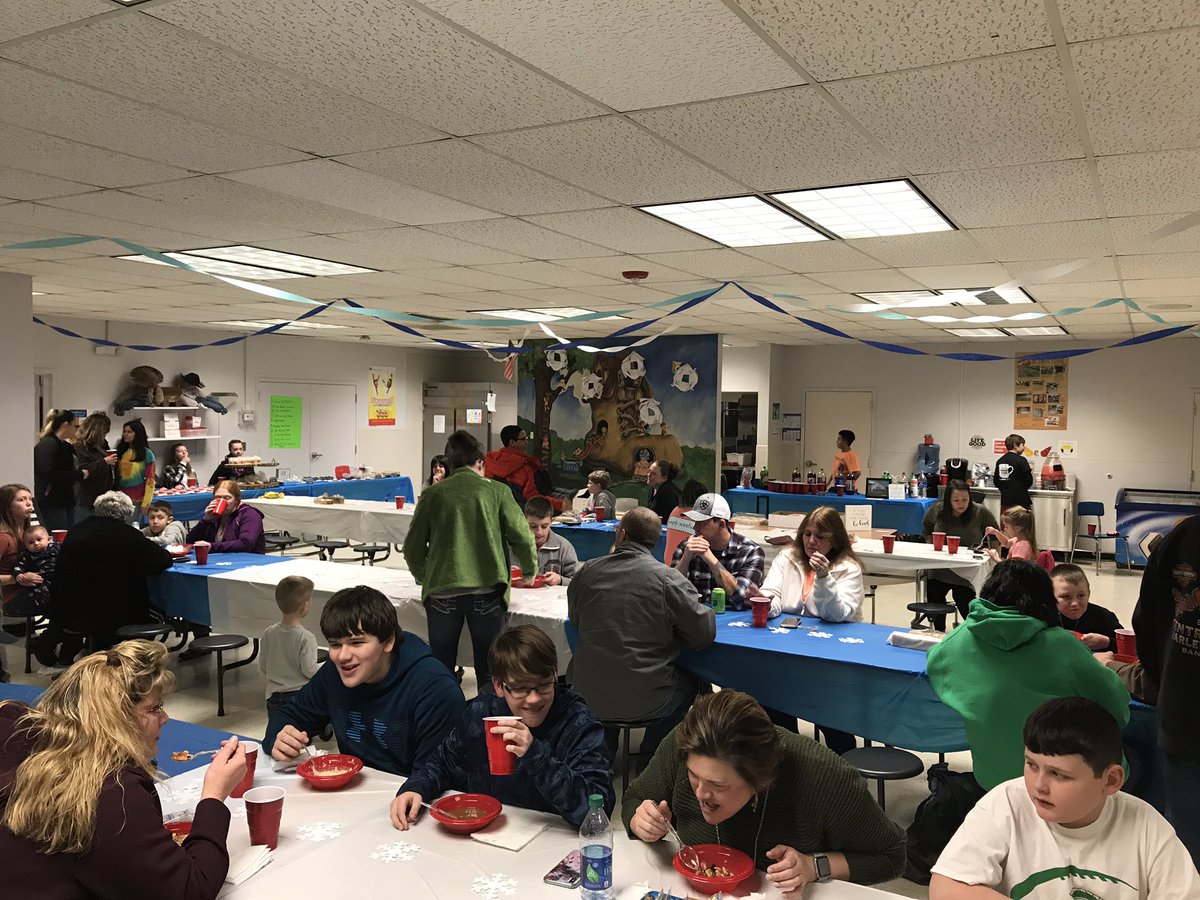 DrStevenHall's tweet photo. Great turnout so far!!! Thank you to our wonderful community!! #PCSPRIDE @pcspioneers #HowWeSDG https://t.co/xUfoG0lb5w