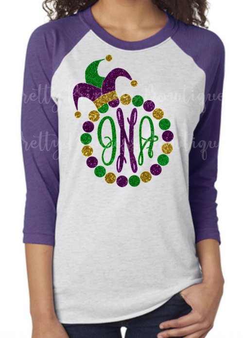 trendyjco's tweet photo. Thanks for the kind words! ★★★★★ "I can’t wait to wear my shirt to my husband Mardi Gras parade, it’s so cute!! Great customer service and would definitely order again! 💚💛💜" Elizabeth P. https://t.co/VupBZ5i9LW #etsy #clothing #women #tshirt #mardigras #fattuesday https://t.co/lECIHEnvaM