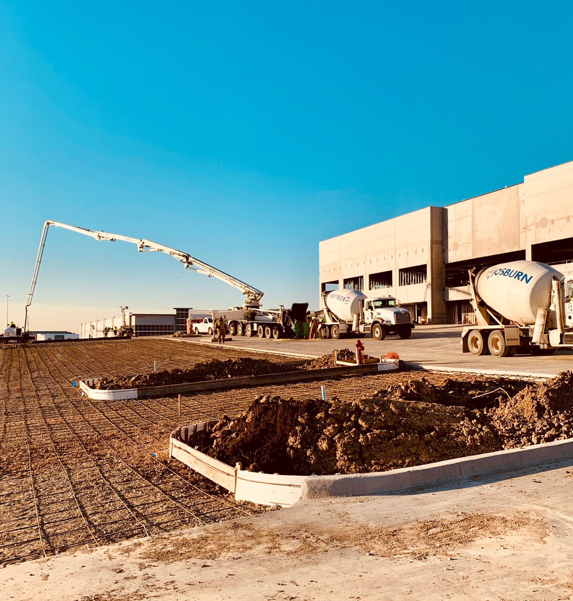 Well..today does it! The last concrete pour on Gateway|Pedregal projects. Two projects on one site at DFW airport.  Completed in six months, two of which were the wettest months in DFW history!! 3.3 million SF slab| 2.7 million SF paving Congrats Team Osburn!! 📷: Ben Dambould