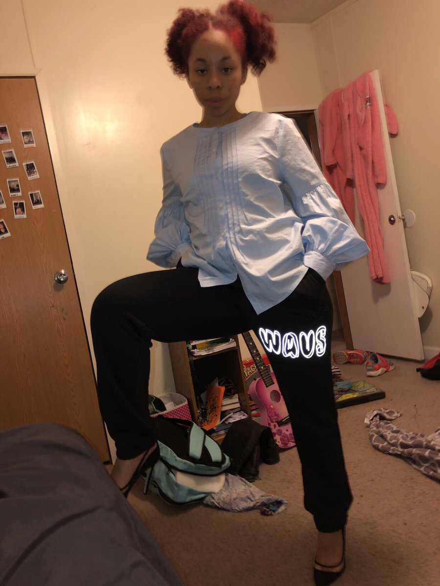 yungbe__ tweet picture