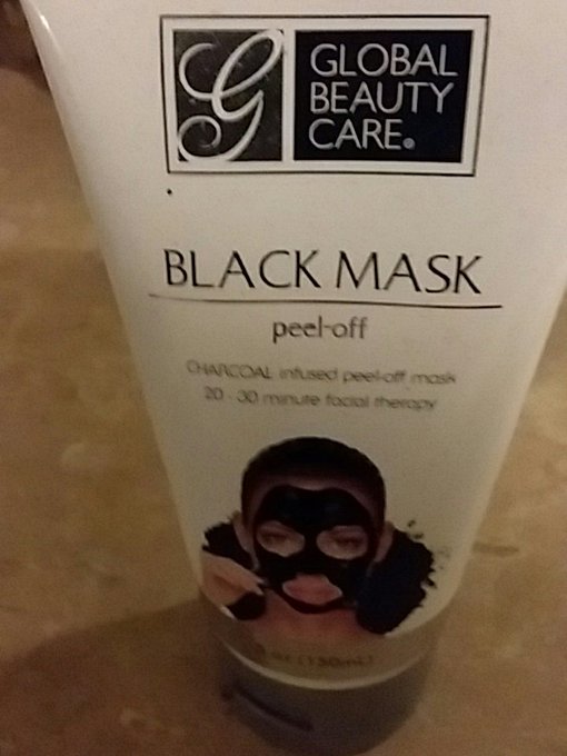 About to get my beauty on... https://t.co/IYo5nonXAe<a href="/tag/newprofilepic"class="tags"><span>#newprofilepic</span></a>