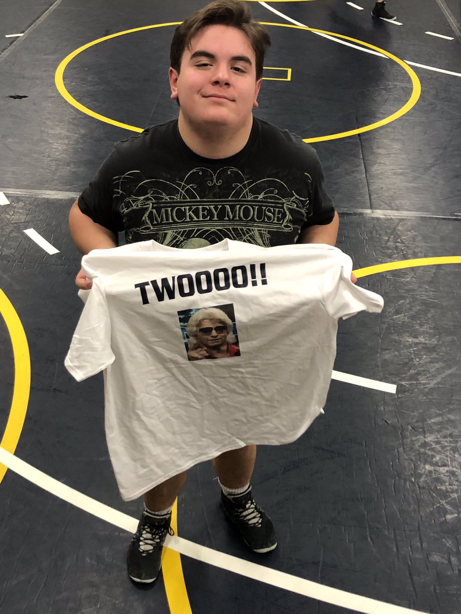 nvhswrestling's tweet image. Takedowns of the week:
David Ridges - DVC JV Champ
Sam Turner - DVC JV Champ
Jamaree Chew
Arsh Sran
#Twoooo!