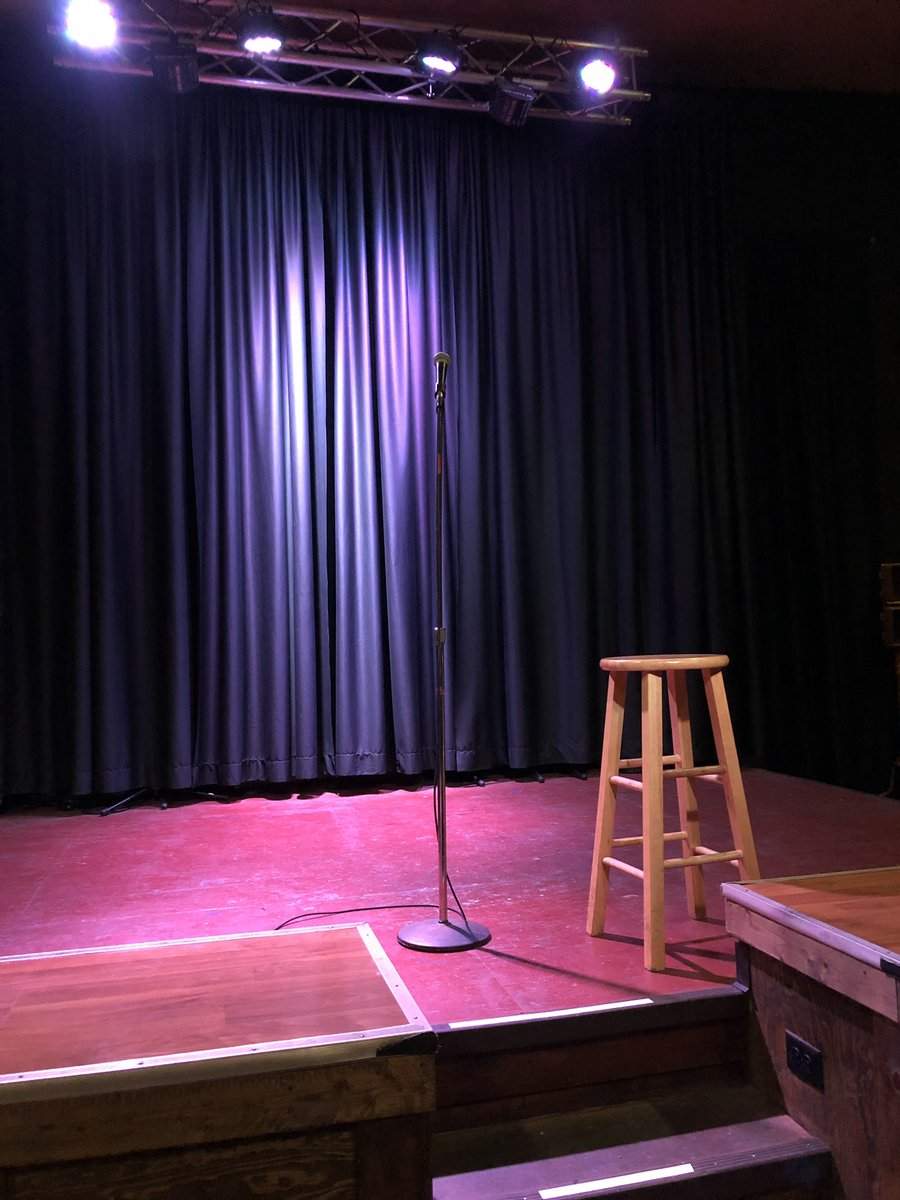 SimonAMay's tweet photo. @DeAnne_Smith It’s waiting for you! Can’t wait to see your show!! @LetsComedyFTW https://t.co/zbqWAVU9IT