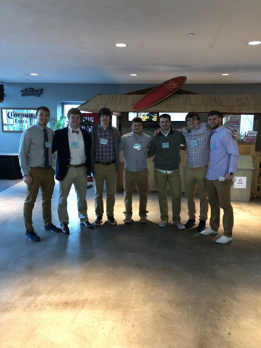 ryan_zitkus's tweet photo. Had an amazing time volunteering at Night2Shine last night with my boys! Also had a great time this morning volunteering with Vera French again! #BTTB @FightingBeesFB https://t.co/C4OgasLoR8