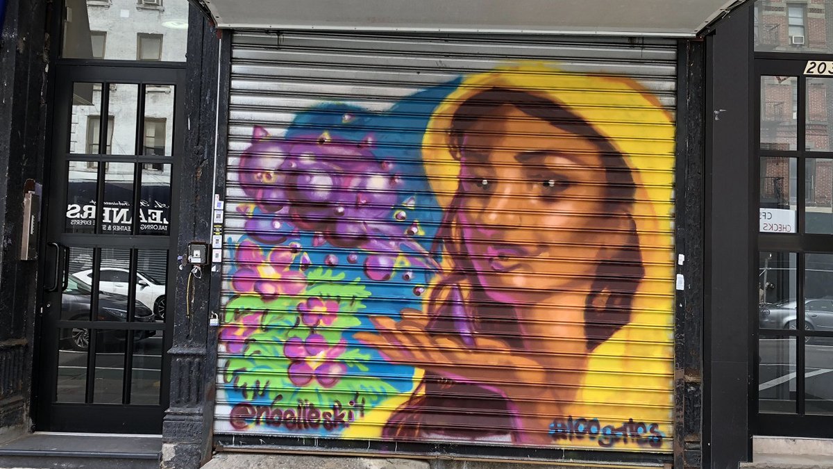 nycHealthy's tweet photo. ICYMI: New murals on storefonts in #EastHarlem promote walking, cycling and increased physical activity among residents: https://t.co/EHrw253lQY  #100GatesProject https://t.co/hnnF7K7O1J