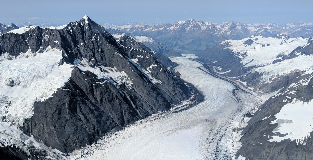 GlacierBayNPS's tweet photo. #SaturdayMorning is for remembering how awesome this place is.
NPS Photo / A. Bustamante
#AlaskaNPS #FindYourPark #GlacierBay https://t.co/XZwGgWTMMV