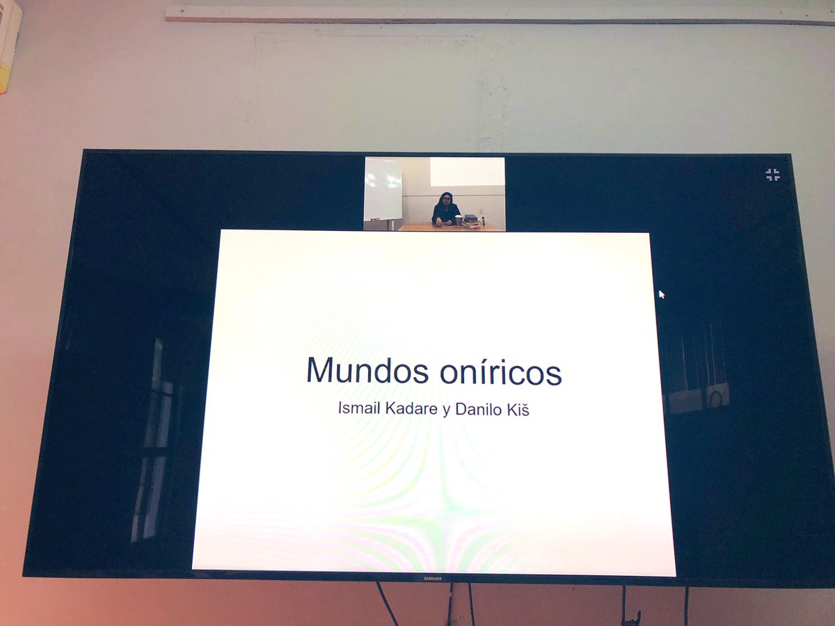Saide_77's tweet photo. Ayer en la penúltima clase diplomado literatura europea contemporánea con Penélope Córdova.
El Palacio de los Sueños, la enciclopedia de los muertos.
#FormaciónLiterariaINBA #LiteraturaINBA  #DLEC @literaturainba https://t.co/VxexqJyjy4