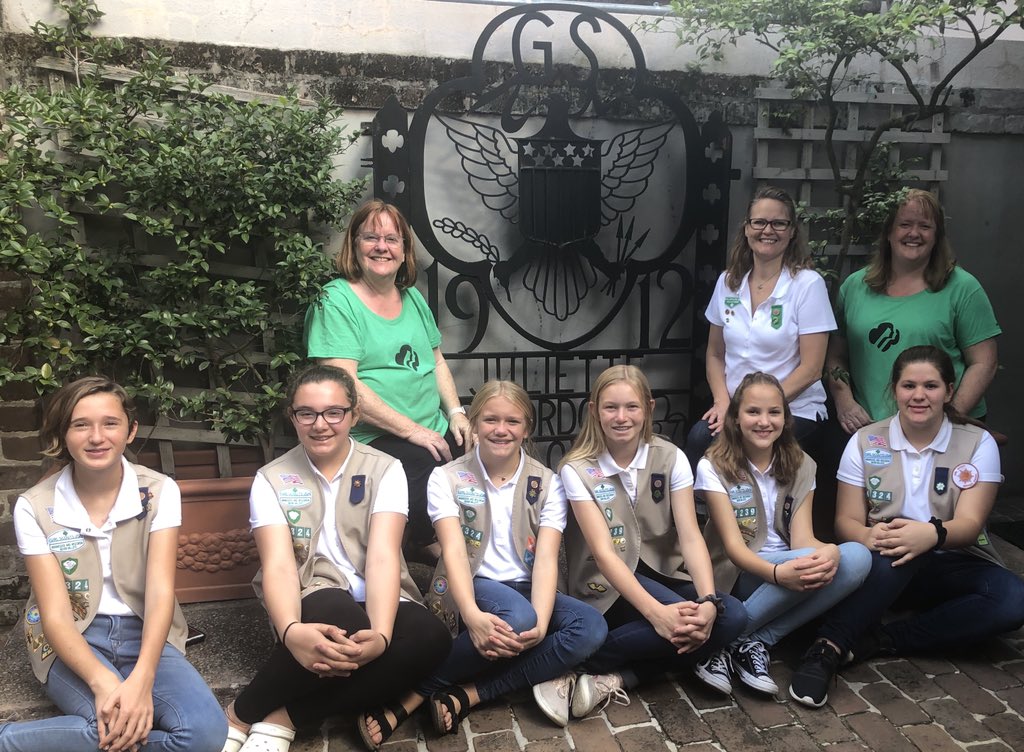 halverson03's tweet image. It’s Girl Scout cookie time!  What’s your favorite?