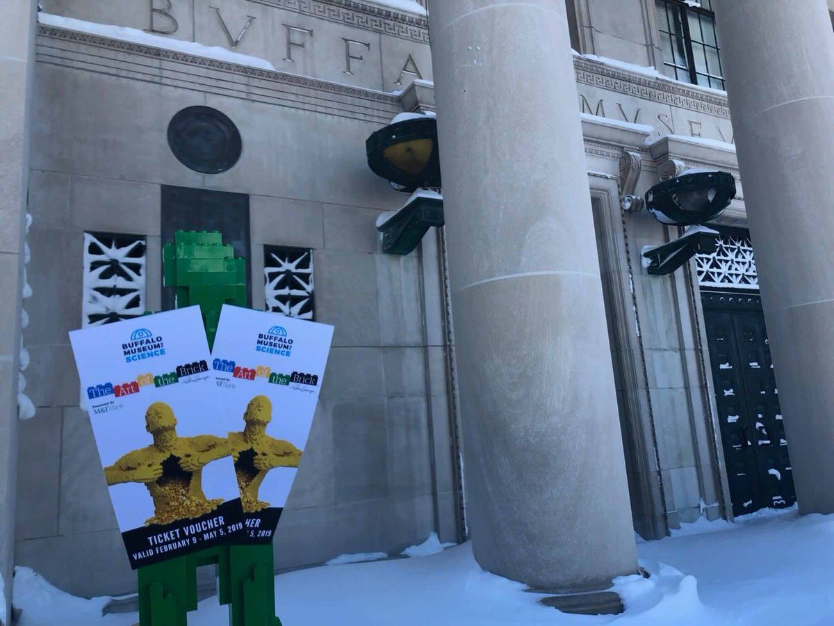 buffaloscience's tweet photo. Today is the day, Buffalo! HUGMAN has made it to the Museum just in time for the grand opening of THE ART OF THE BRICK, presented by @MandT_Bank.
Head down to @buffaloscience to check out more than 80 LEGO art sculptures created by HUGMAN's BFF, artist #NathanSawaya #LEGOBuff https://t.co/sDaywQnBm2
