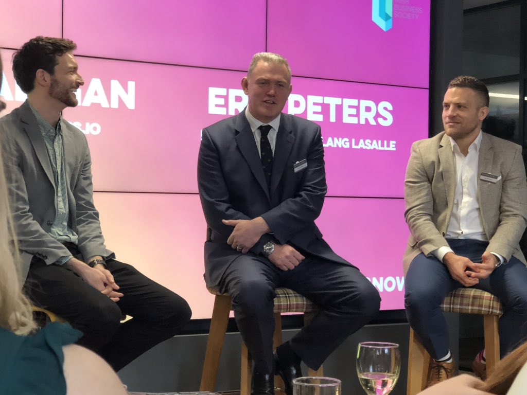 Gina Wilson (@mullingover) on Twitter photo Excited to watch the Rugby! Pre-match commentary thanks to @ScotlandHouseEU Ian Madigan <a href="/RugbyIre/">#rugbyireland</a>& Eric Peters <a href="/RugbySco/">#rugbyscotland 🏉🏴</a> Excited to watch the Rugby! Pre-match commentary thanks to @ScotlandHouseEU Ian Madigan <a href="/RugbyIre/">#rugbyireland</a>& Eric Peters <a href="/RugbySco/">#rugbyscotland 🏉🏴</a>
