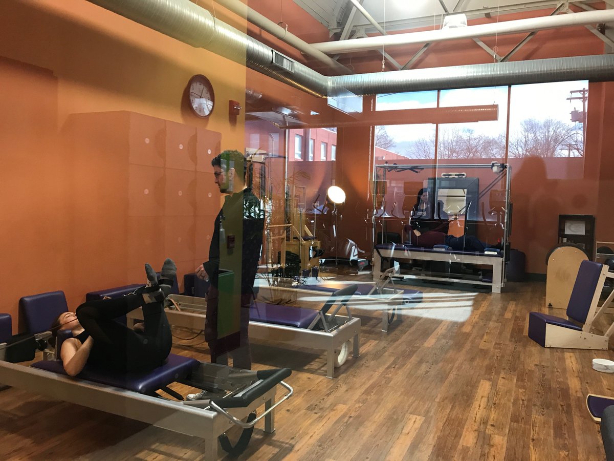 mActivityNH's tweet image. Private sessions at @PilatesHaven. Work with the ever talented John, Amy, or Christina @ pilateshvn.com. #PilatesHaven #mActivity #Pilates