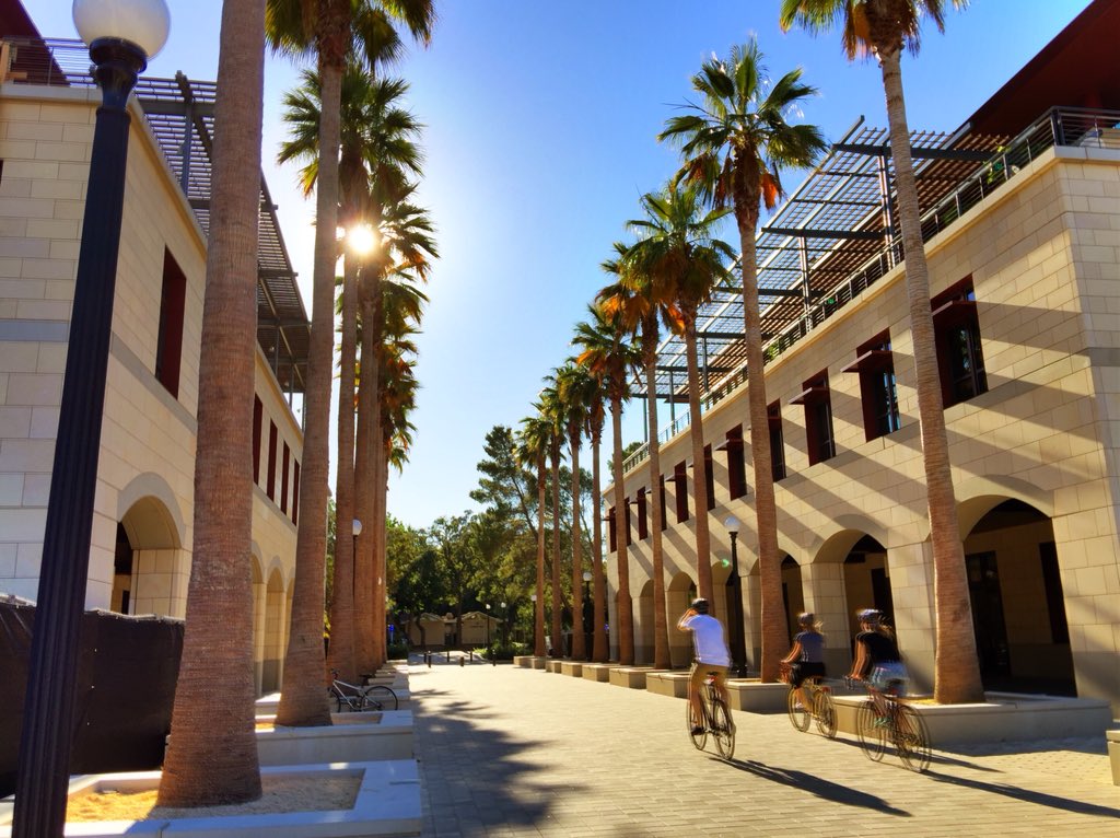 maeubanks's tweet image. The road to Stanford is paved with these mornings. Good luck to all the hungry ones attacking the ACT today! 🌲👊

#CardClass20 #CardClass21