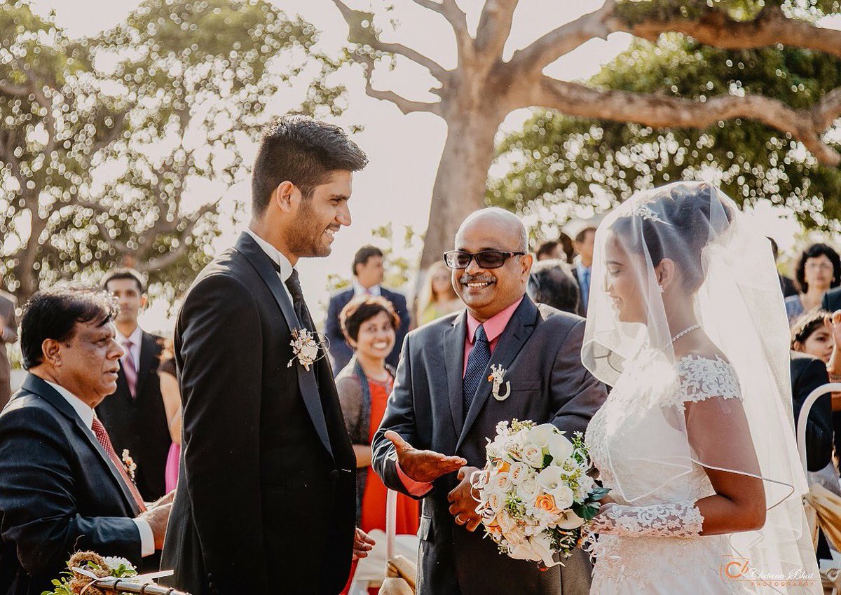 Chetana_Bhat's tweet photo. Father’s Love ♥️
Inquiries - chetana@chetanabhat.com
#chetanabhatphotography #goaweddingphotographer #weddingphotographer #weddingsingoa #fatherdaughter #bridebook #chetanabhat #goa #goaphotographer https://t.co/xn8VxjK7PD
