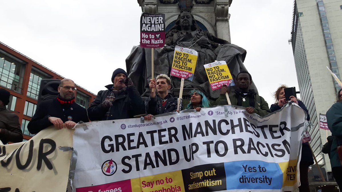 Manchester_SUTR's tweet image. #Manchester broke Nazi yellow vest protest. They scuttled away - #WeStandTogether  refugees, Muslims, trades unionists, LGBT+ disabled people, pensioners, students won the day