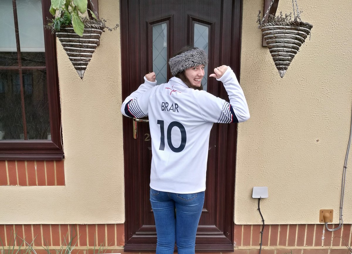 JadeHaase's tweet photo. @owen_faz for the first time ever I get to watch you guys at #Twickenham tomorrow! I'm a HUGE fan of yours and will be there early in the hope you can sign my shirt! It was my christmas present with your number 10 on it!! Good luck tomorrow, you guys have got this! #OwenFarrell https://t.co/APjQWgZIbz
