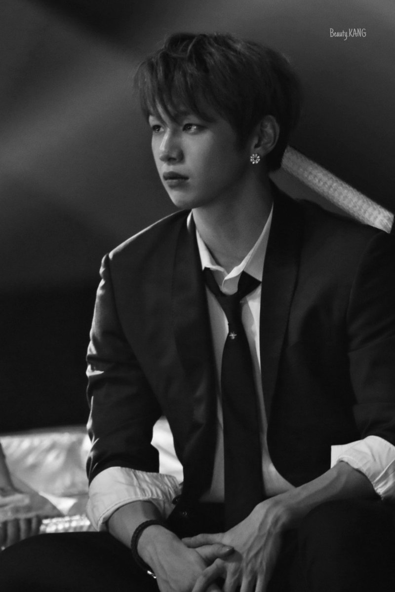 ApeachDaniel9's tweet photo. ดูเส้นเลือดที่แขนปูดๆเห็นแล้วจะเปงลม https://t.co/oa5Xy1hHwa