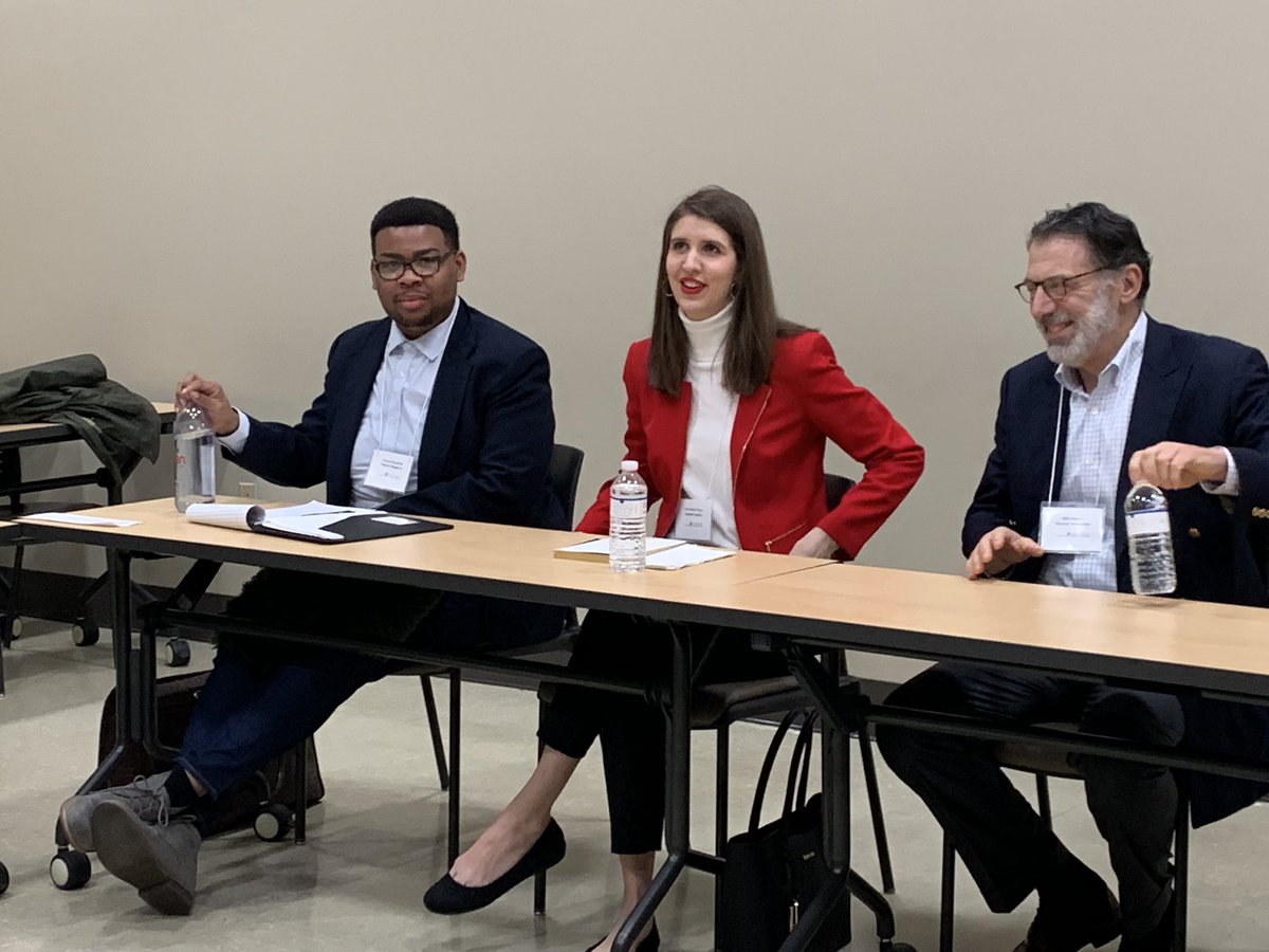 PlankCenterPR's tweet photo. Starting the day off with round table discussions with #PlankBoard members &amp; @BamaAPR students. Topics include #PRDiversity &amp; Inclusion, Technological Developments and Trust &amp; Transpareny. https://t.co/ZRMkvmFJpQ