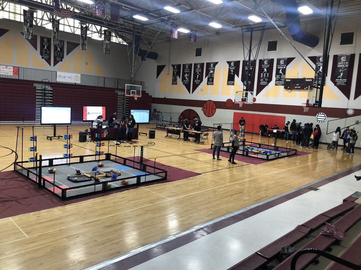 AmyAlarcon23's tweet photo. Welcome to the @YsletaHS VEX Robotics Regional Qualifier! Thanks to @YsletaMS for letting us host the competition on their campus! https://t.co/UjMYDf4TSA