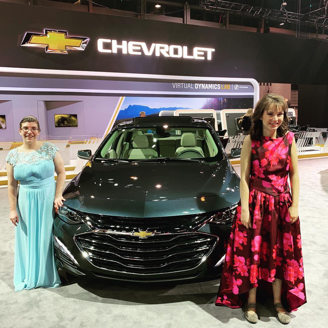 SO_Illinois's tweet photo. We had a wonderful time at @chicagoautoshow First Look for Charity! Thank you to all who made this possible! #FLFC19 #CAS19 https://t.co/nigMhlbm3j
