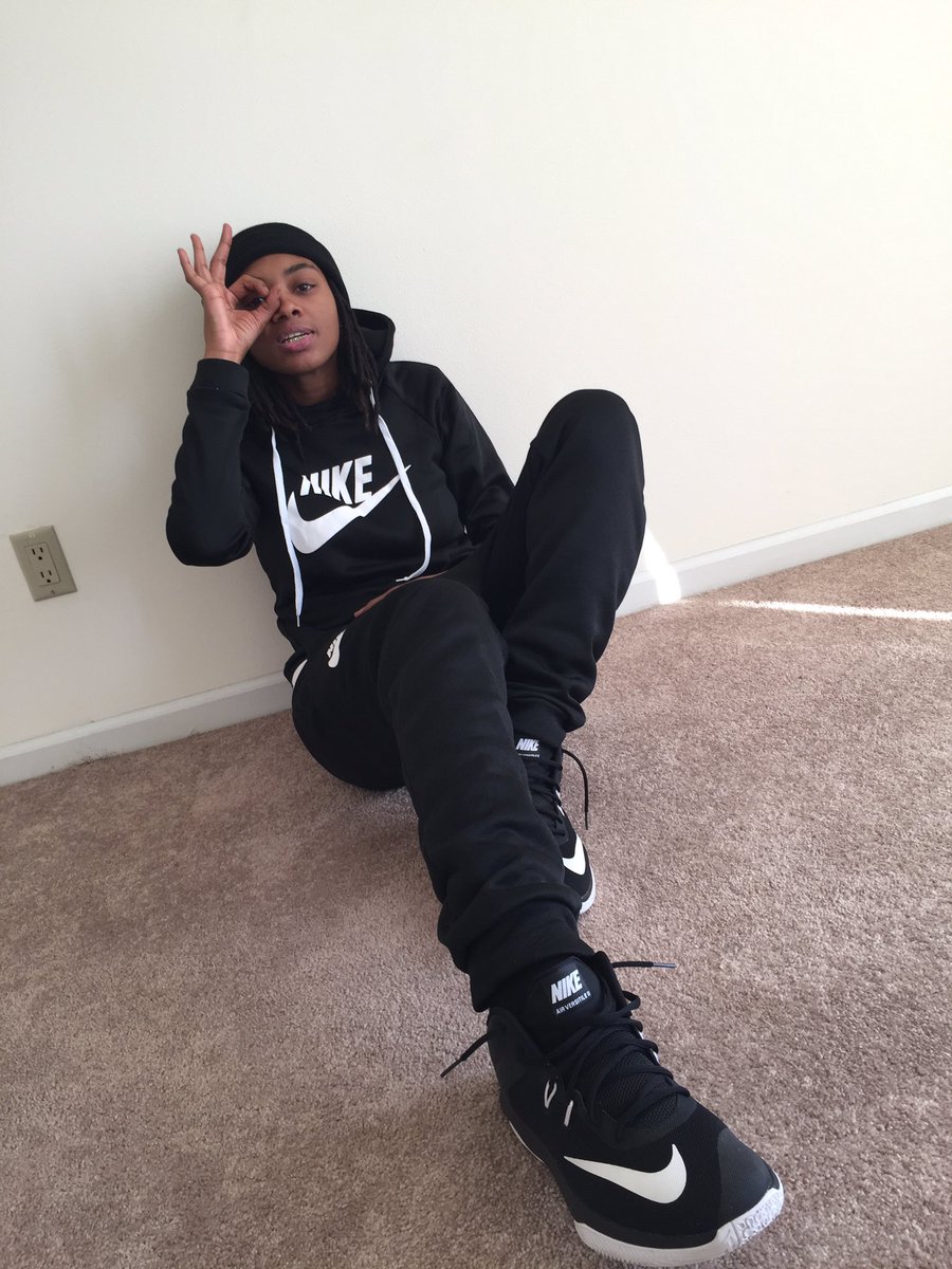 cloutgodjae's tweet photo. https://t.co/NdluJfBi3T