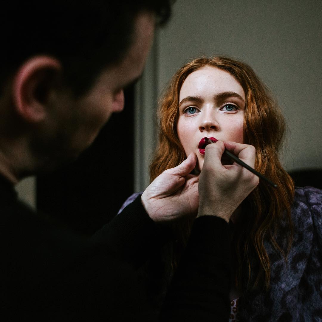 جوزفين on Twitter: "Sadie Sink getting ready before attending the Kate