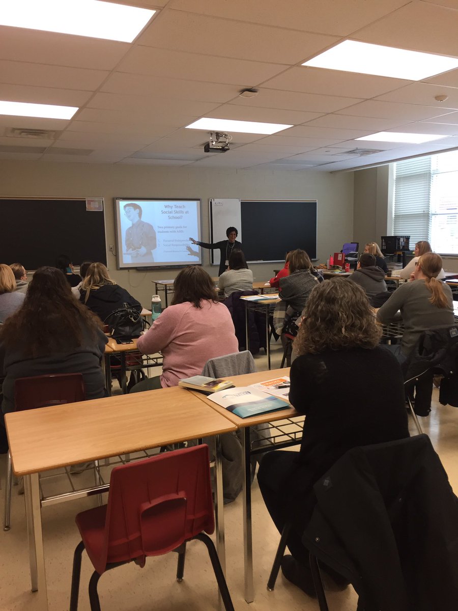 Fantastic session on TRACKS at the INConference! Love the strength in peer mediated supports. #SpecialEd_tvdsb