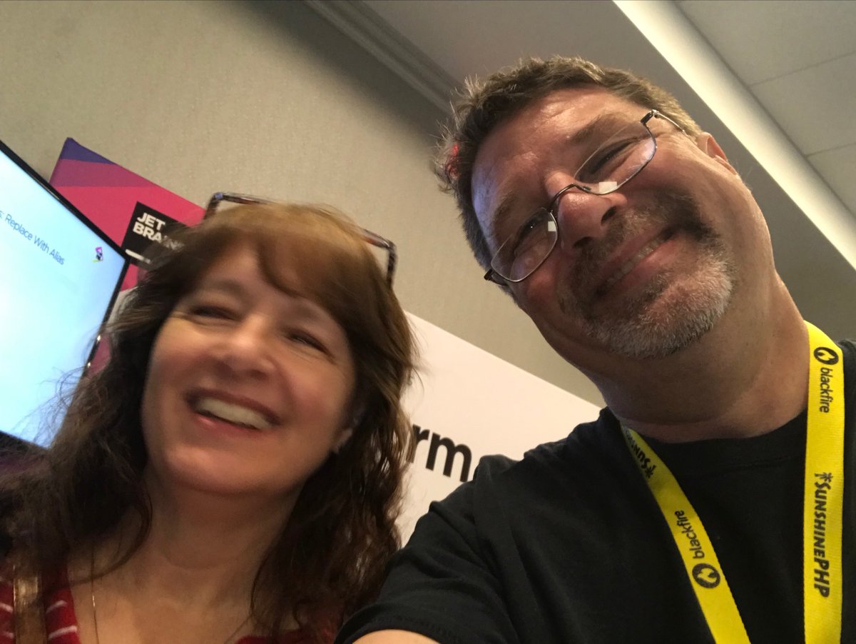 CalEvans's tweet image. #sunphp19 BEST. SELFIE. EV-AR! :)