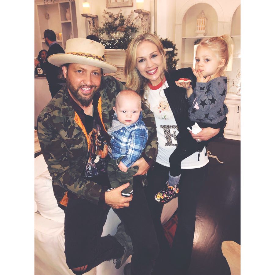 Appreciation post for Preston Brust and Chris Lucas of <a href="/locash/">locash</a> who told PEOPLE it’s hard to leave with their combined five children. “But I’ll tell you what, it’s the most amazing thing when you come home and you hear the word ‘Daddy’”. 👶 #MyCountry961 
(📷: @AlittleBitFancy)
