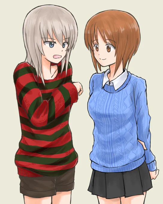 エリカとみほ。服はホラー映画から… 