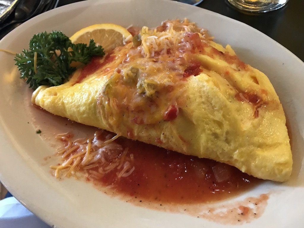 autbar's tweet photo. Best Sat #Brunch @autbar: Sonora Omelet, Strawberry French Toast. Shop Common Language Bookstore. Last Weekend 50% Off. Retirement Sale #A2local @glbtbooks #a2books #A2Food #A2Foodie #annarbor #realypsi @UmichStudents @UMSpectrumCtr #Jimtoycenter @ILoveGayDetroit @lgbtrc_emu https://t.co/bH5E7AQFJA