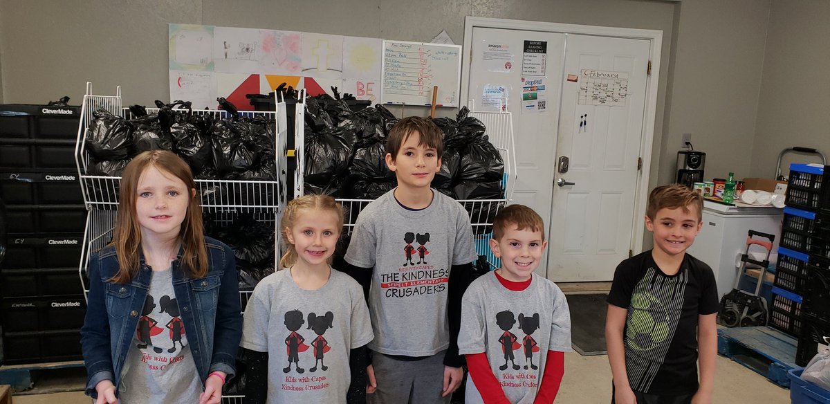 A huge thank you to our Kindness Crusaders for helping stuff over 350 food bags for kids in need at Empower Youth. #seipeltsoars #milfordsoars <a href="/thewattswings/">Amy Watts</a>