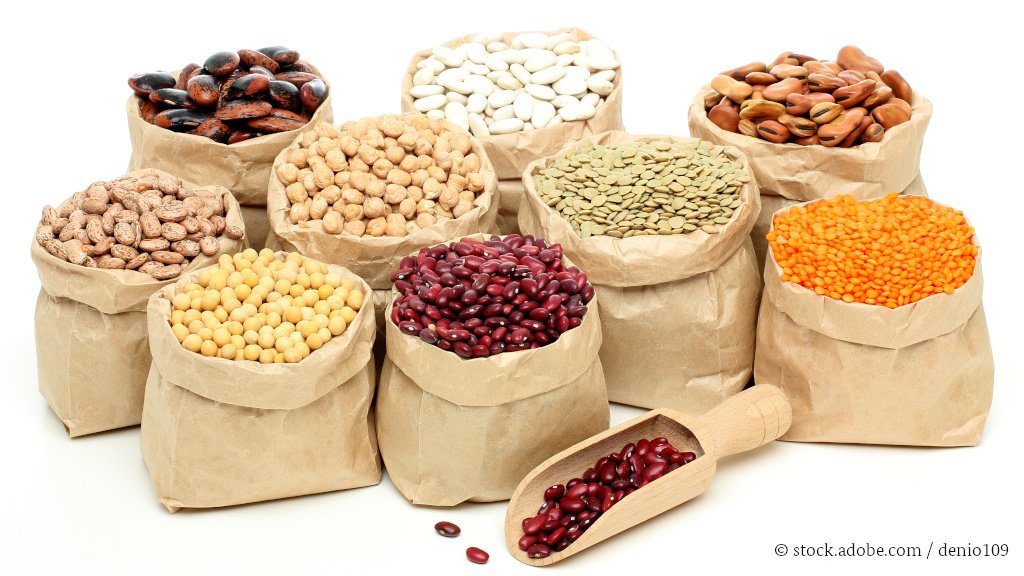 Schon gewusst ⁉️

Morgen ist der internationale Tag der #Hülsenfrüchte.

Bohnen, Erbsen, Linsen &amp; Co sind wahre Multitalente❗ 
Sie sind wichtig für die #Landwirtschaft und eine gesunde Ernährung.

Spannende Infos zu Hülsenfrüchten ⇨ ble-medienservice.de/_assets/downlo…

#WorldPulsesDay