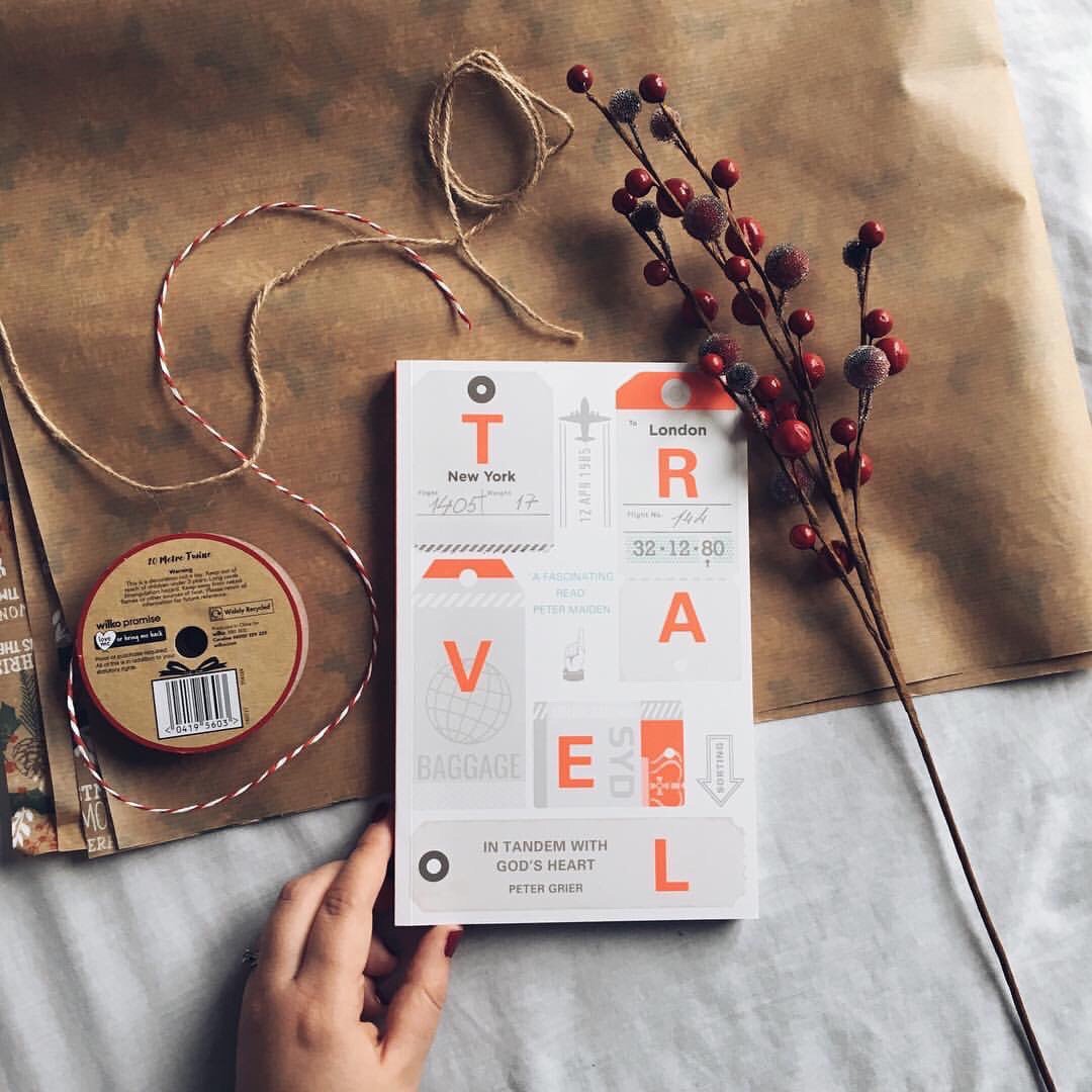 IVPbookcentre's tweet image. Happy #readinthebathtubday! 

Today, we’ve been reading #TravelinTandem by Peter Grier in the tub!