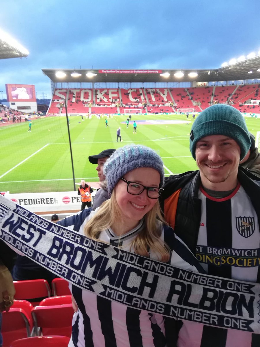 Lizzy Basterfield tweet media