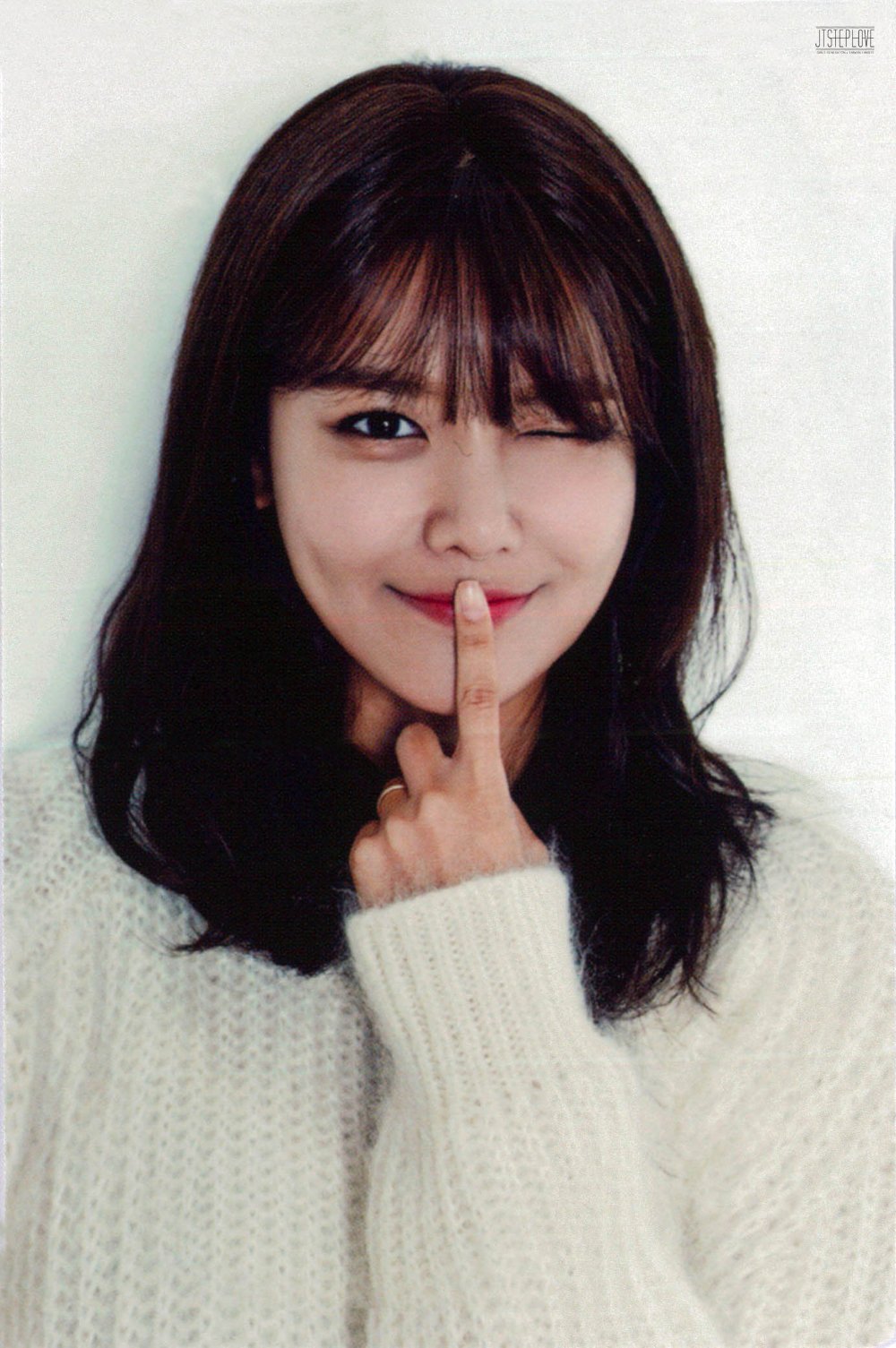 Choi sooyoung happy birthday my same age lady lmao i hope for you to always just be happy    