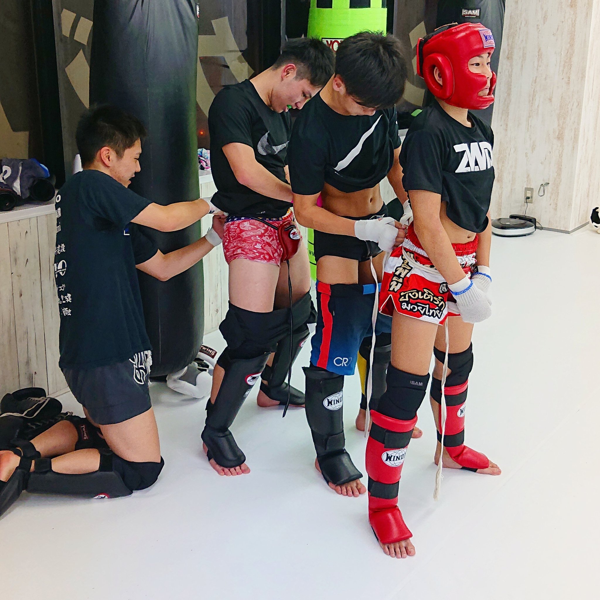 توییتر Wizardkickboxinggym 公式 در توییتر 秘技 ファールカップ装着トレイン ファールカップ 秘技 仲良しかてw Wizardキックボクシングジム Https T Co Cox2xcklmv