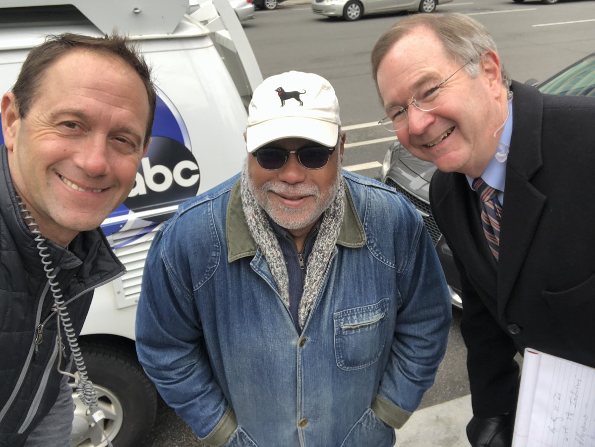 Michinok's tweet image. We ran into @6abc retired photojournalist Andy Doane!  He’s doing great, but missing his sidekick @Muchanic6abc.