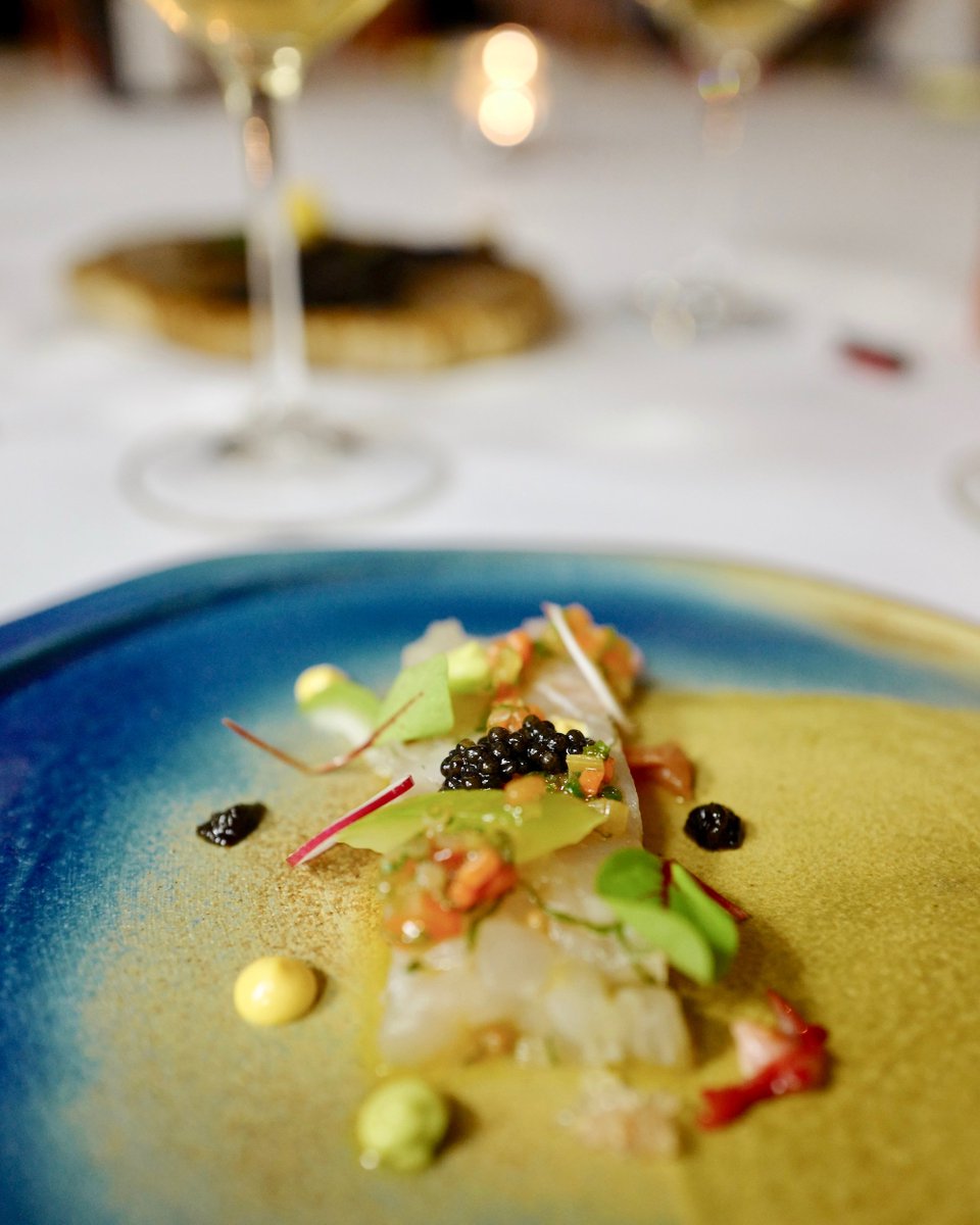 Our Valentine's Day menu features a selection of "Haute Couture" Sturia Caviar 🖤 We hope you'll join us for this special dinner: bit.ly/patinarestaura…