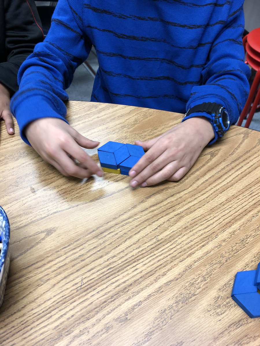 Mrs_Rubertone's tweet image. Love exploring different wholes to show fifths and tenths with pattern blocks! Great work mathematicians! #fractionsrule