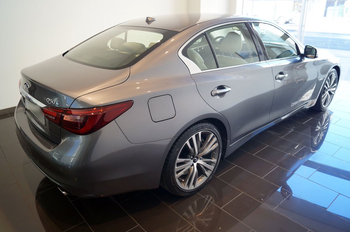 Ya está en Centro Infiniti Málaga el nuevo Q50 híbrido.  malagamotor.com/centro-infinit… #híbrido @INFINITI_RRPP <a href="/fimalaga/">FIMALAGA</a>