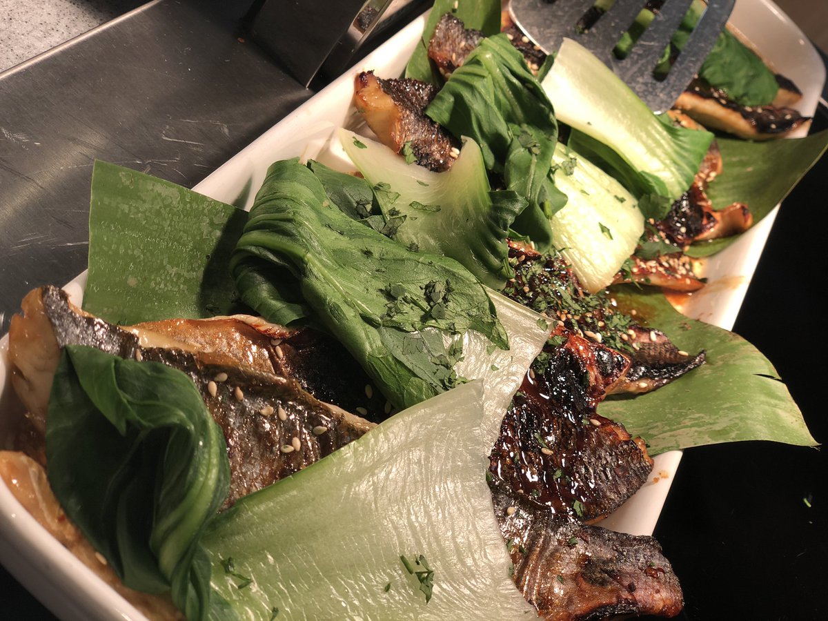 Darrenpassmore's tweet photo. Celebrating Chinese New Year @BupaCromHosp Rocking the Chinese Dishes #eatgoodfeelgood #tastytofu @QBTuna @MedirestUK https://t.co/RmS0wUioVy