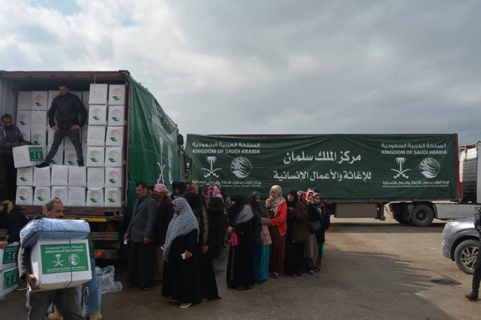 mosdalb's tweet photo. #شكرا_مملكة_الإنسانية: قام #مركز_الملك_سلمان_للإغاثة والأعمال الإنسانية من خلال مكتبه في لبنان، بالتعاون مع هيئة الإغاثة - #دار_الفتوى في 7 شباط 2019 بتوزيع952  سلة غذائية و444 بطانية على اللاجئين السوريين في محافظة البقاع https://t.co/R892zAJuaT