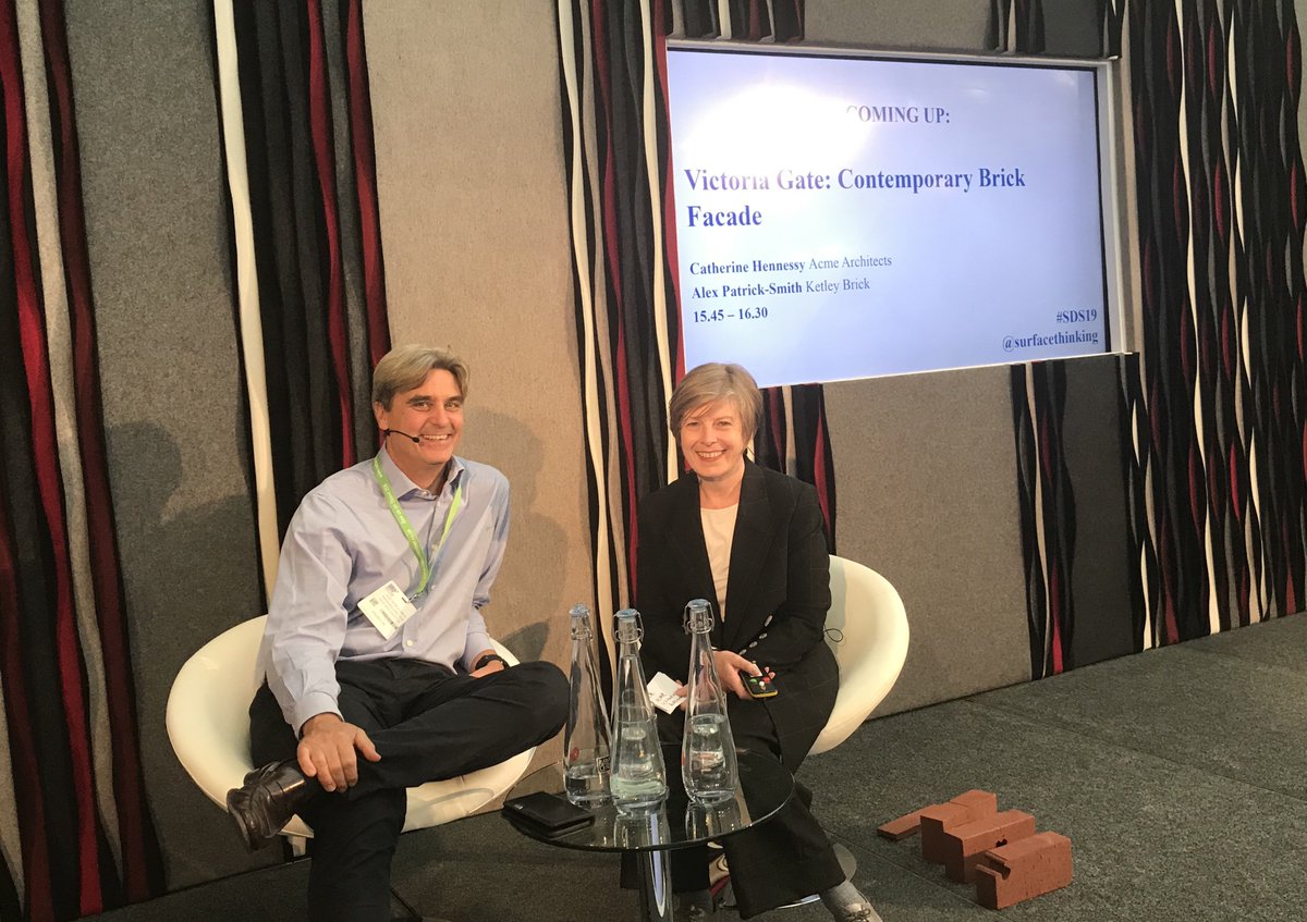 The presentation is about to start! Catherine Hennessy from @acme_london & Alex Patrick-Smith from @KetleyBrick speaking on 'Victoria Gate: Contemporary Brick Facades’ at #surfacedesignshow #SDS19  

@surfacethinking #design  #architecture #brick @BricksUK
