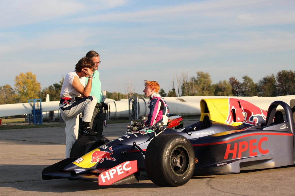 Merci <a href="/TopGear_FR/">Top Gear France</a> ! 🏎📺<a href="/BruceJouanny/">Bruce Jouanny</a> <a href="/Le_Tone/">Le Tone *️⃣</a> <a href="/phil_lellouche/">Philippe Lellouche</a> #HpecMotorsport #TopGear 👉bit.ly/2MSfYdC