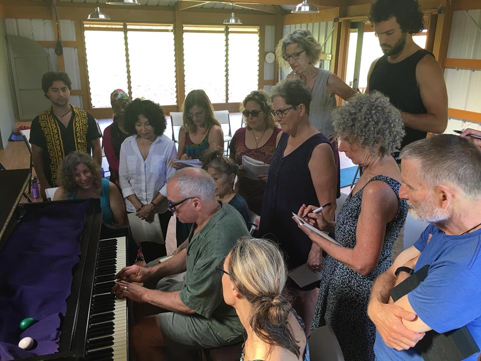Singers &amp; arrangers - Join me in Italy this spring for my workshop Preparing To Record.  Take your new album to the next level and enjoy some natural beauty - and great food!  May 2-6, 2019
ow.ly/Ad2k50krW7Y
<a href="/ClassActsOnTour/">Margie</a> #vocalimprovisation #jazz  #vocaljazz