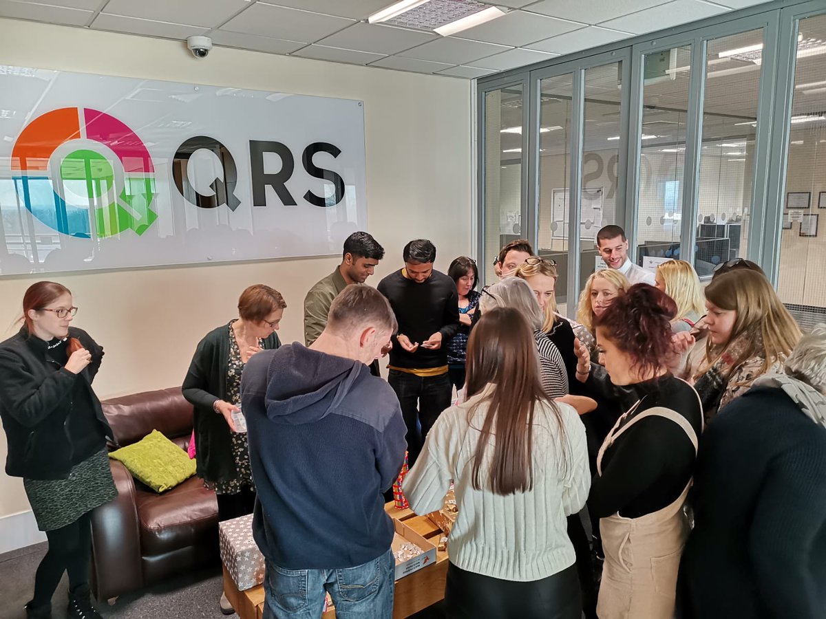 QRSResearch's tweet photo. QRS held a raffle for unwanted Christmas presents today, and have raised £104 for @IsabelHospice! 

@BethHFundraiser 

#mrx https://t.co/28etAFIdrR